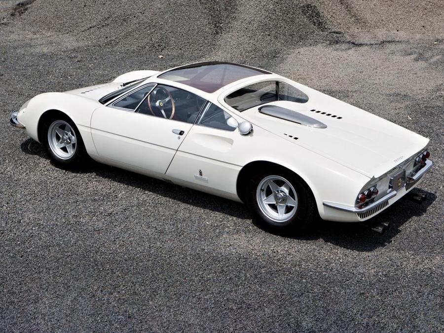  Ferrari 365 P Berlinetta Speciale 1966 года  (фото 5 из 22)